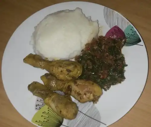 Sadza and chicken